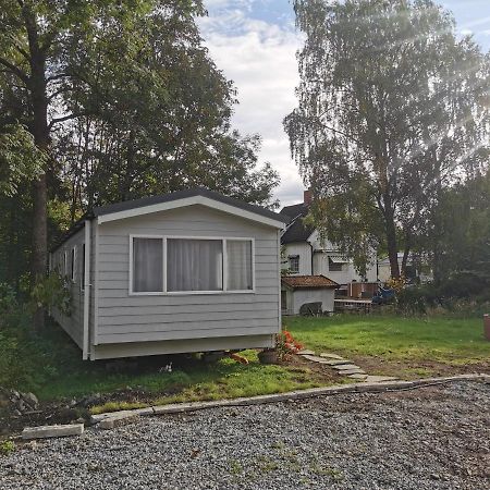 Garden Guest House Hovik Exterior foto